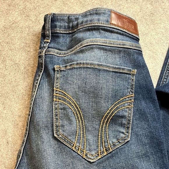 Hollister  Mid Rise Super Skinny, 29. - Picture 4 of 10